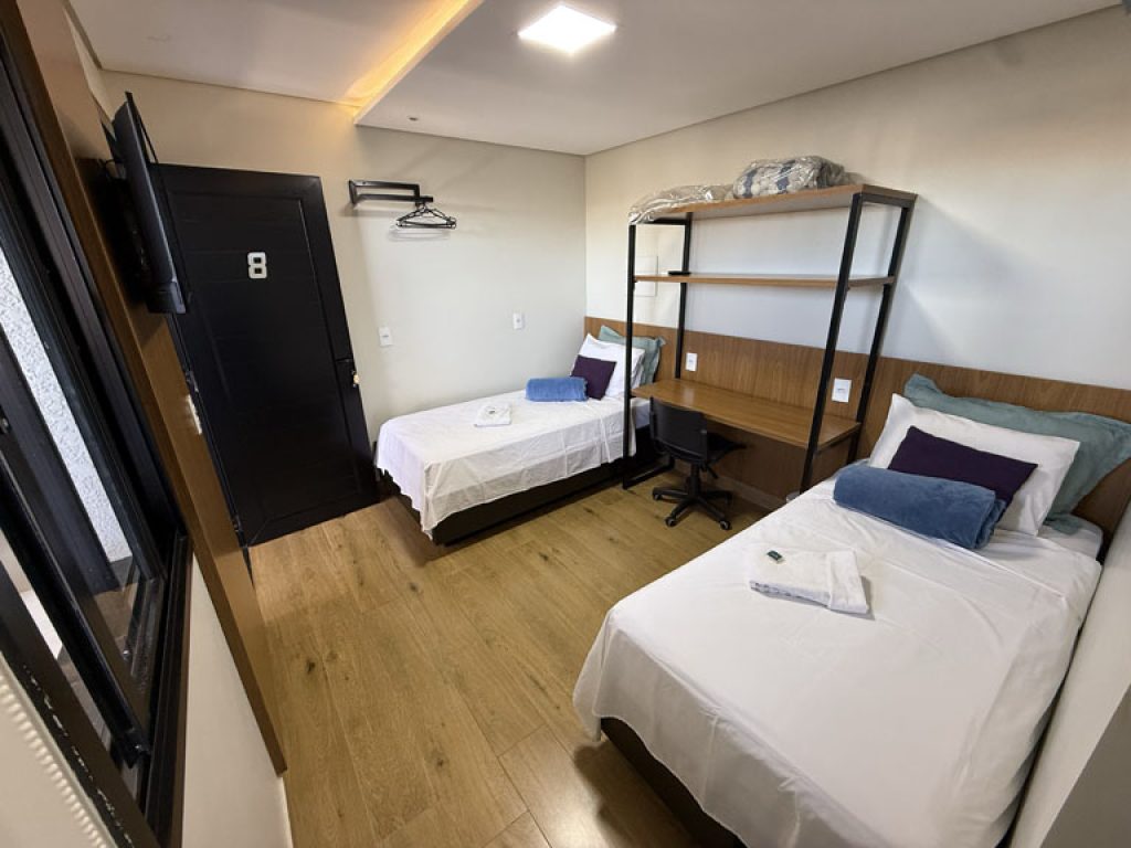 QUARTO 8 -SUITE- 2 CAMAS DE SOLTEIRO - 3